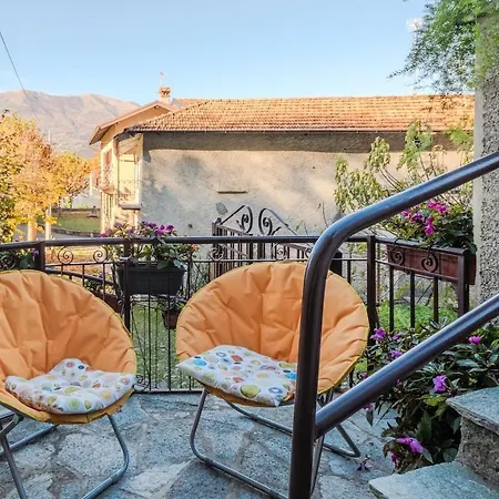 Castagno 1 On The Wayfarer's Path With Ac And Wifi *